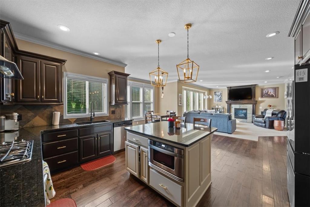 216 Ansel Adams Lee's Summit, MO 64081 - Photo 13 of 35