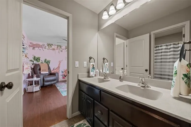 $675,000 | 216 Ansel Adams, Lee's Summit, MO 64081