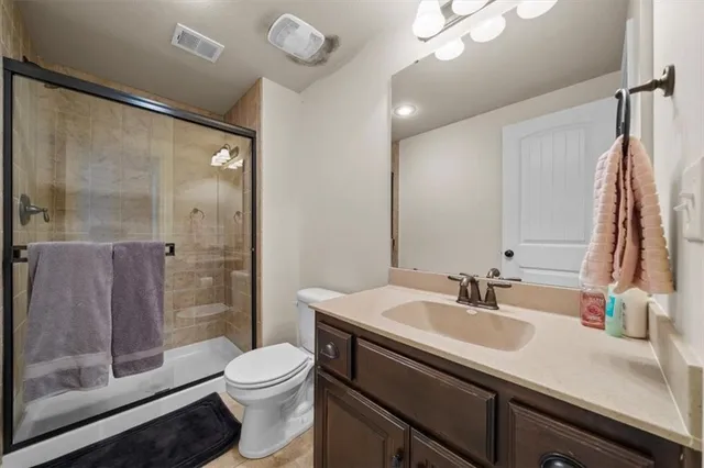 $675,000 | 216 Ansel Adams, Lee's Summit, MO 64081