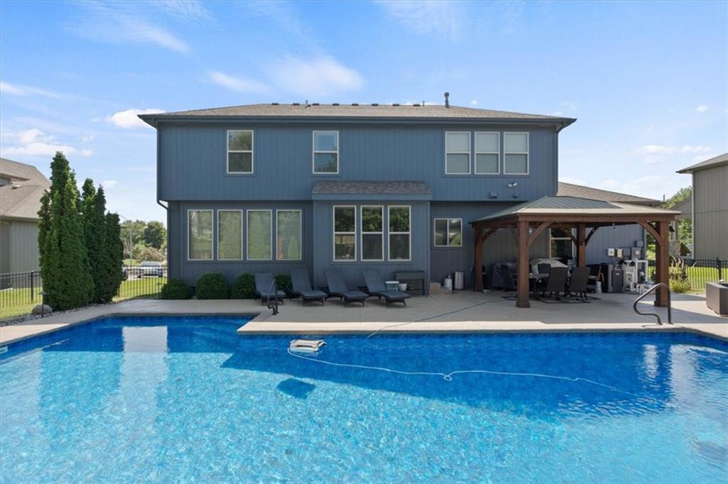 216 Ansel Adams Lee's Summit, MO 64081 - Photo 30 of 35