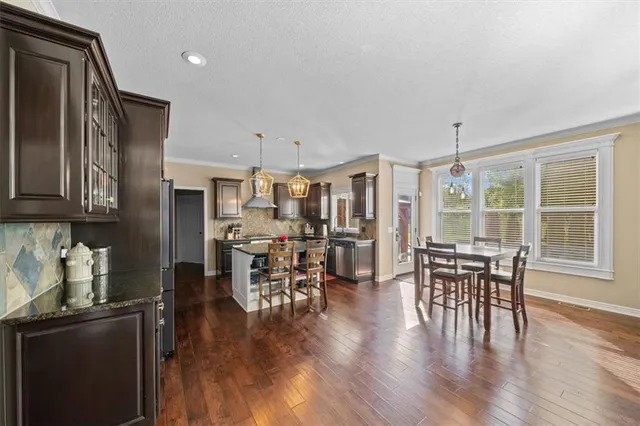 $675,000 | 216 Ansel Adams, Lee's Summit, MO 64081