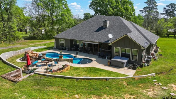 $615,000 | 847 Calloway Road, Marshall, TX 75670