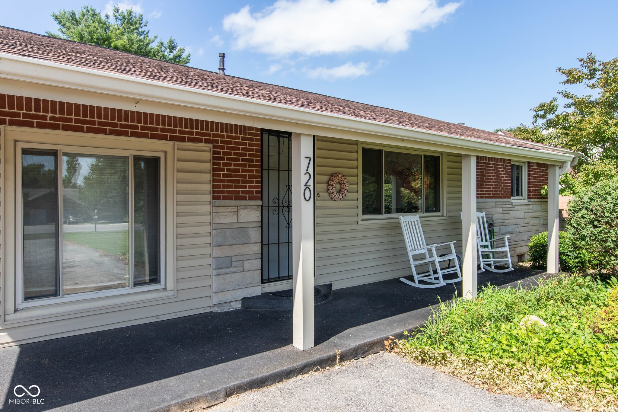 720 West Smith Valley Road Greenwood, IN 46142 - Photo 2 of 24