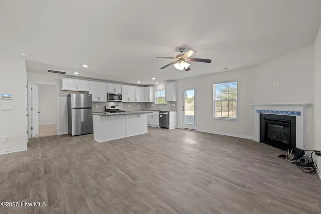 $2,400 | 725 Lake Tyler Drive, New Bern, NC 28560