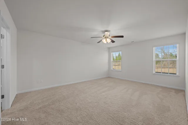 $2,400 | 725 Lake Tyler Drive, New Bern, NC 28560