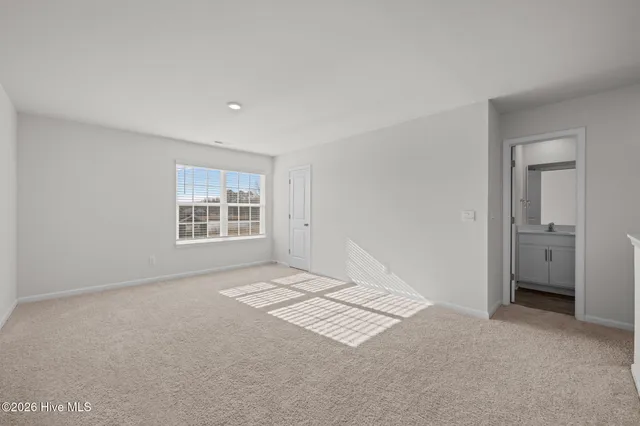 $2,400 | 725 Lake Tyler Drive, New Bern, NC 28560