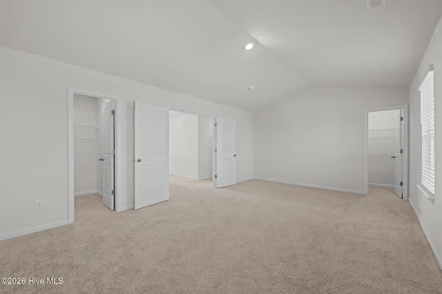 $2,400 | 725 Lake Tyler Drive, New Bern, NC 28560