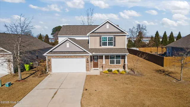 $2,400 | 725 Lake Tyler Drive, New Bern, NC 28560