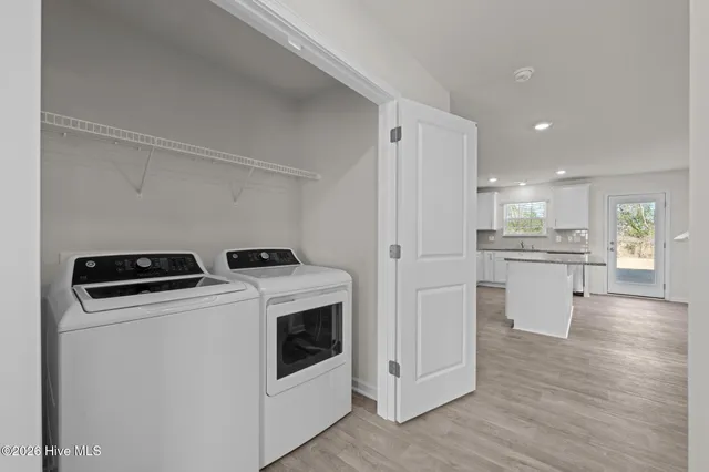 $2,400 | 725 Lake Tyler Drive, New Bern, NC 28560