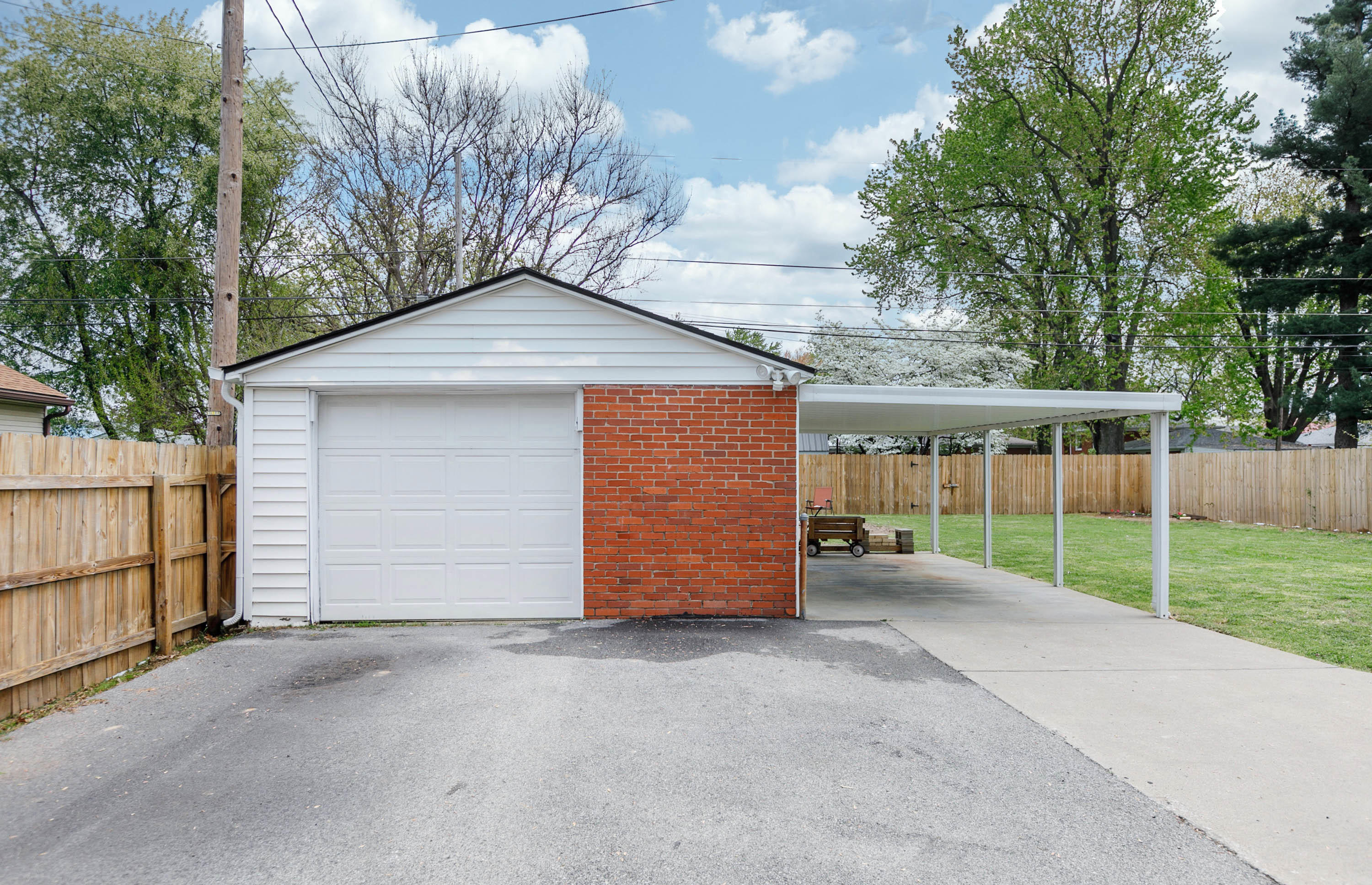 3717 Chevy Chase Road Louisville, KY 40218 - Photo 34 of 37 One car garage, plus carport