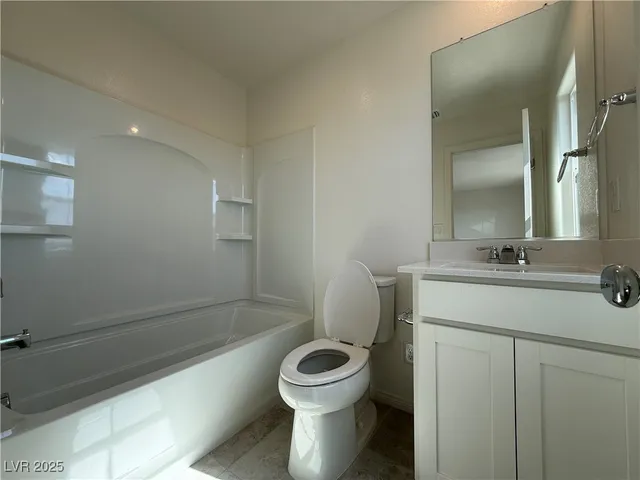 $2,450 | 8762 Sand Verbena Avenue, Las Vegas, NV 89117