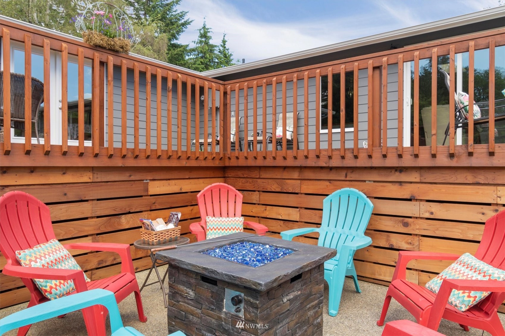 5295 Columbia Heights Road Longview, WA 98632 - Photo 14 of 40 Gallery Image 14