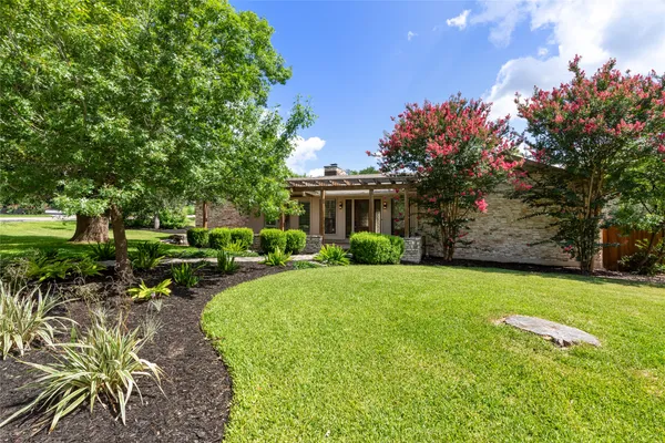 $9,500 | 700 Grey Fox Trail, Austin, TX 78746