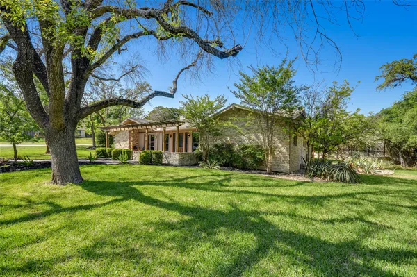 $9,500 | 700 Grey Fox Trail, Austin, TX 78746
