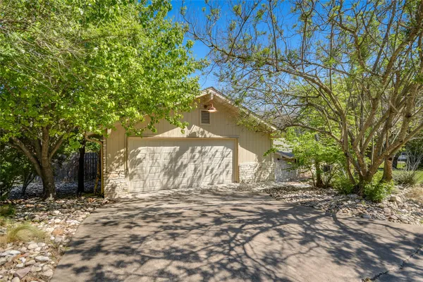 $9,500 | 700 Grey Fox Trail, Austin, TX 78746