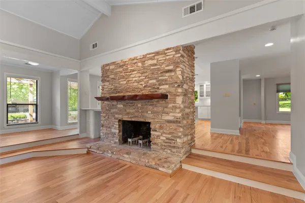 $9,500 | 700 Grey Fox Trail, Austin, TX 78746