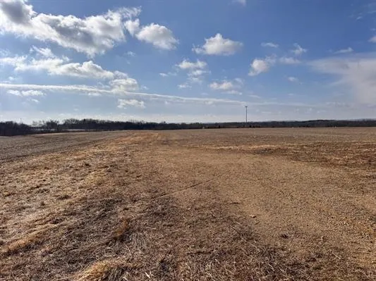 $1,900,000 | 527 Badger Road, Hazel Green, WI 53811