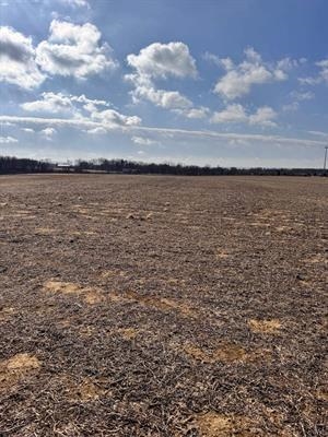 527 Badger Road Hazel Green, WI 53811 - Photo 7 of 22