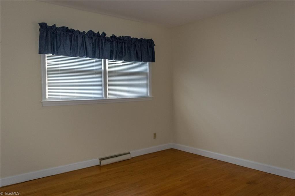 915 Ritters Lake Road Greensboro, NC 27406 - Photo 16 of 24 Gallery Image 16