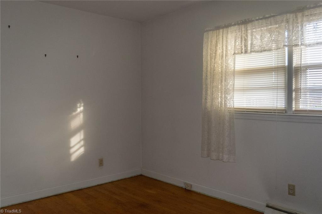 915 Ritters Lake Road Greensboro, NC 27406 - Photo 18 of 24 Gallery Image 18