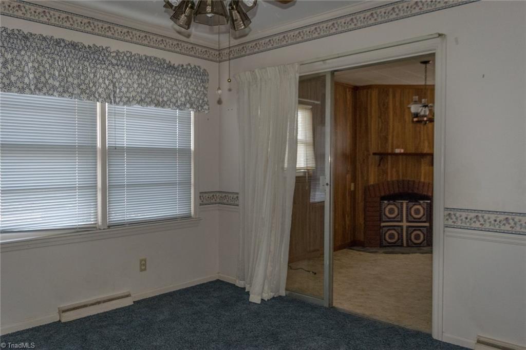 915 Ritters Lake Road Greensboro, NC 27406 - Photo 8 of 24 Gallery Image 8