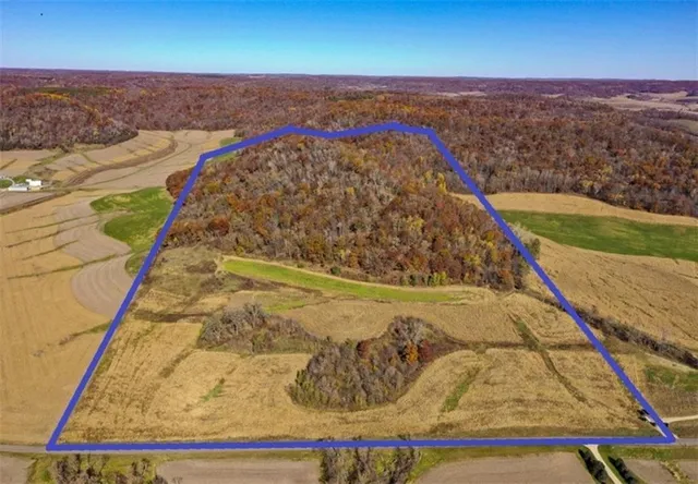 $625,000 | 0 County Road, Alma, WI 54610