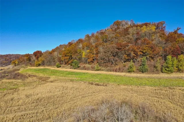 $625,000 | 0 County Road, Alma, WI 54610