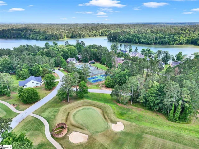 $450,000 | 320 Arsenal Drive, Ninety Six, SC 29666