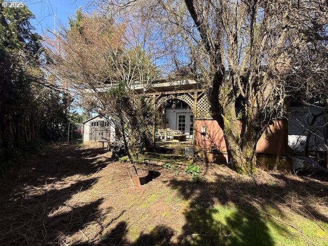 2073 Inland Way Springfield, OR 97477 - Photo 18 of 21 a view of outdoor space yard and patio