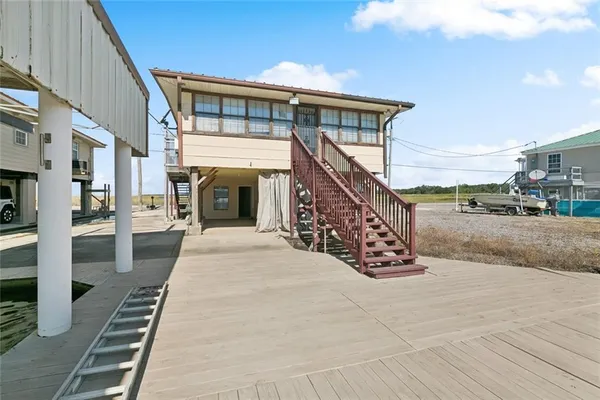 $180,000 | 301 Martin Lane, Port Sulphur, LA 70083