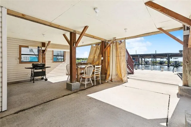 $225,000 | 301 Martin Lane, Port Sulphur, LA 70083