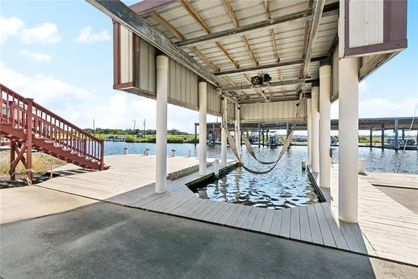 $180,000 | 301 Martin Lane, Port Sulphur, LA 70083
