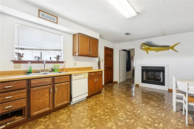 $225,000 | 301 Martin Lane, Port Sulphur, LA 70083