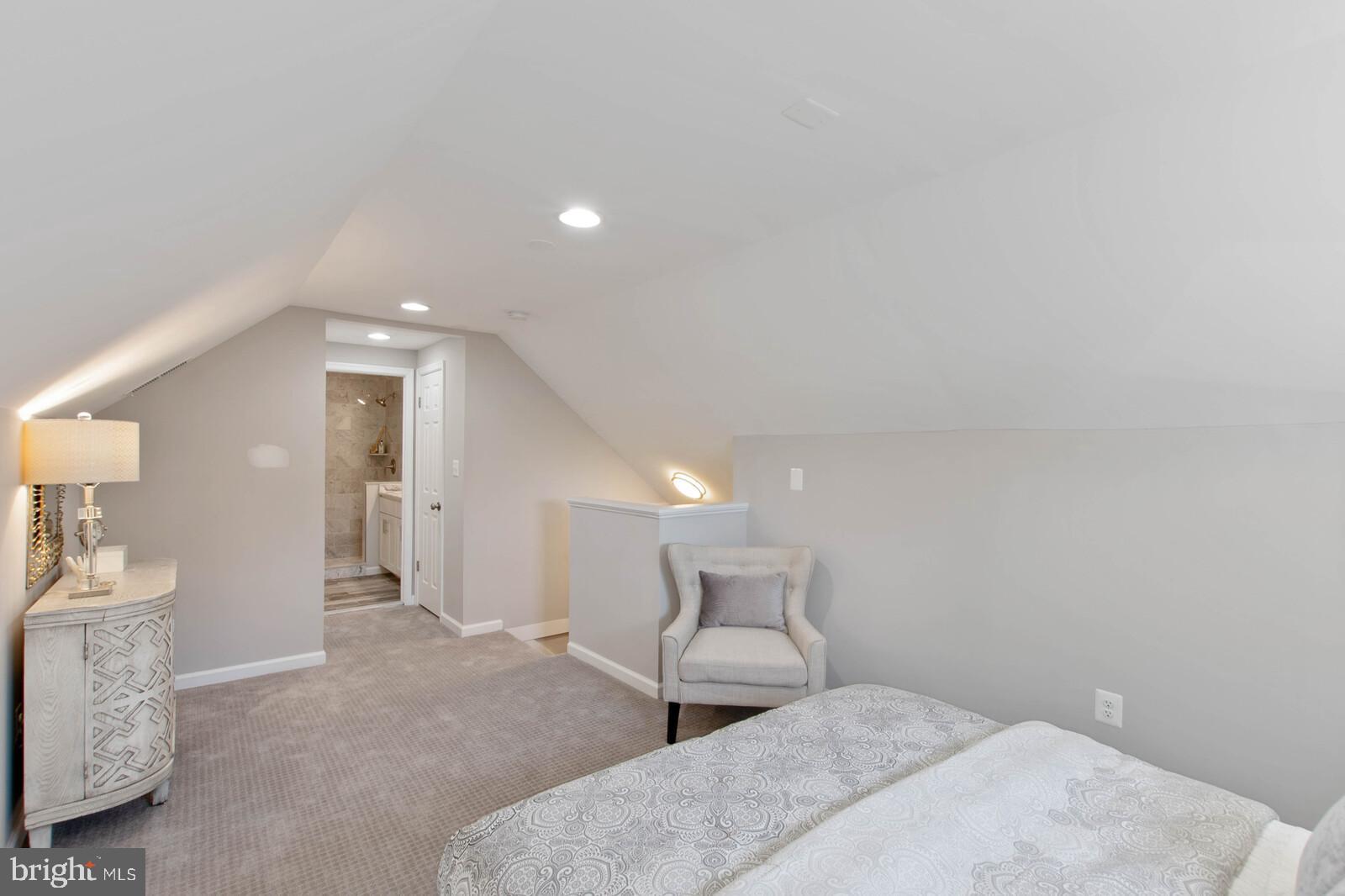 2921 Johnson Road Falls Church, VA 22042 - Photo 22 of 36 Gallery Image 22
