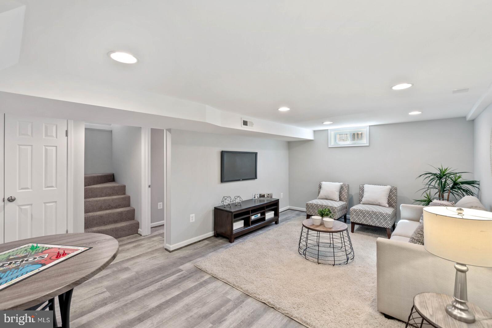 2921 Johnson Road Falls Church, VA 22042 - Photo 26 of 36 Gallery Image 26