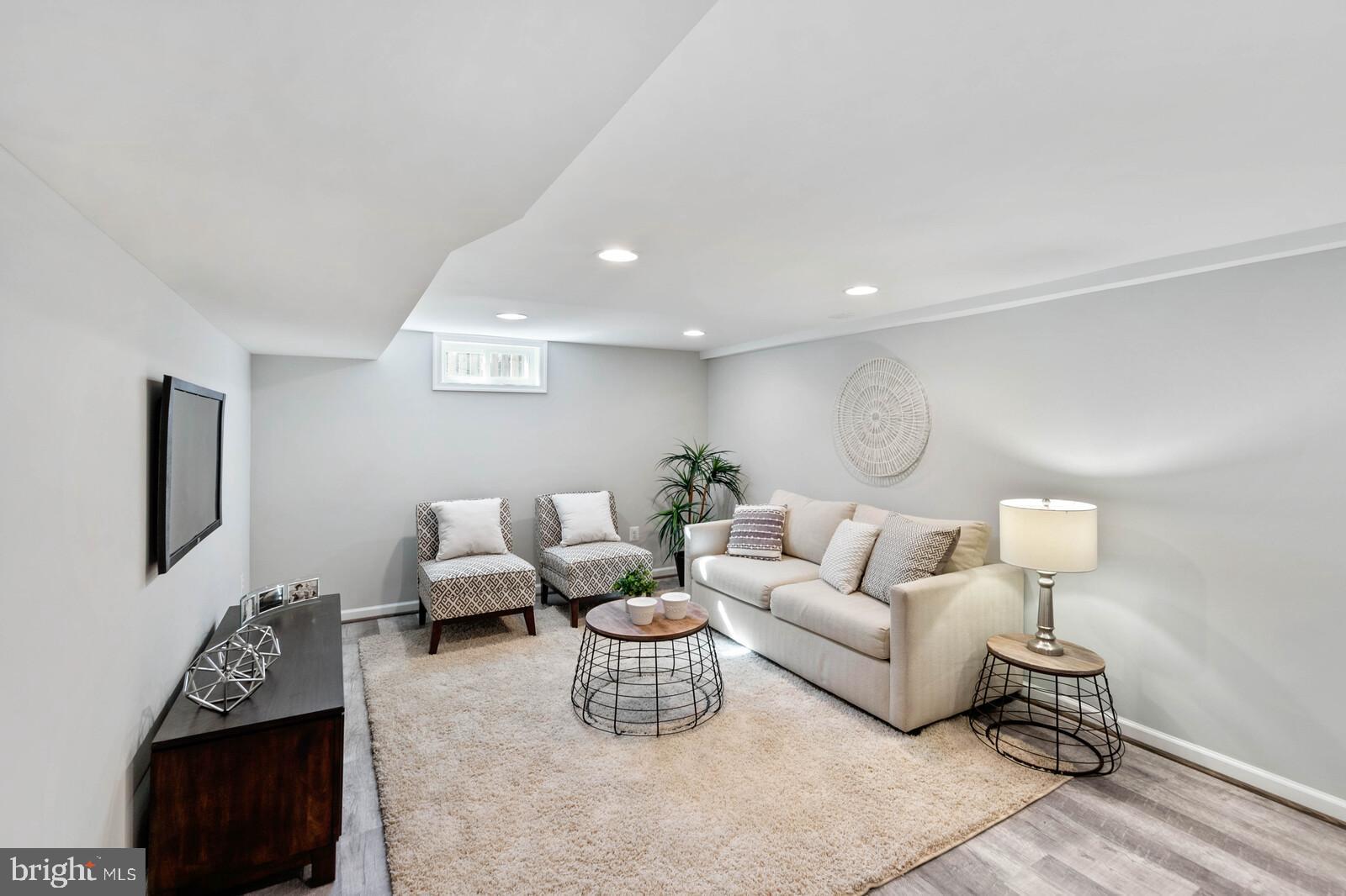 2921 Johnson Road Falls Church, VA 22042 - Photo 27 of 36 Gallery Image 27