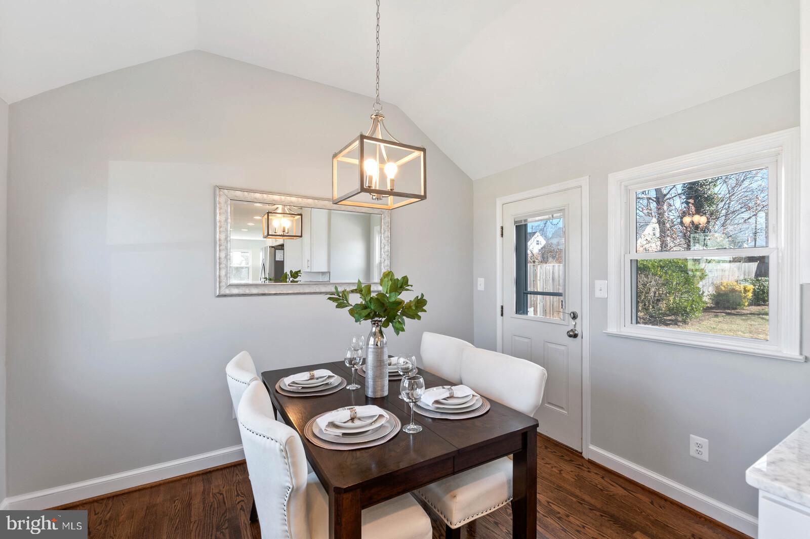 2921 Johnson Road Falls Church, VA 22042 - Photo 5 of 36 Gallery Image 5