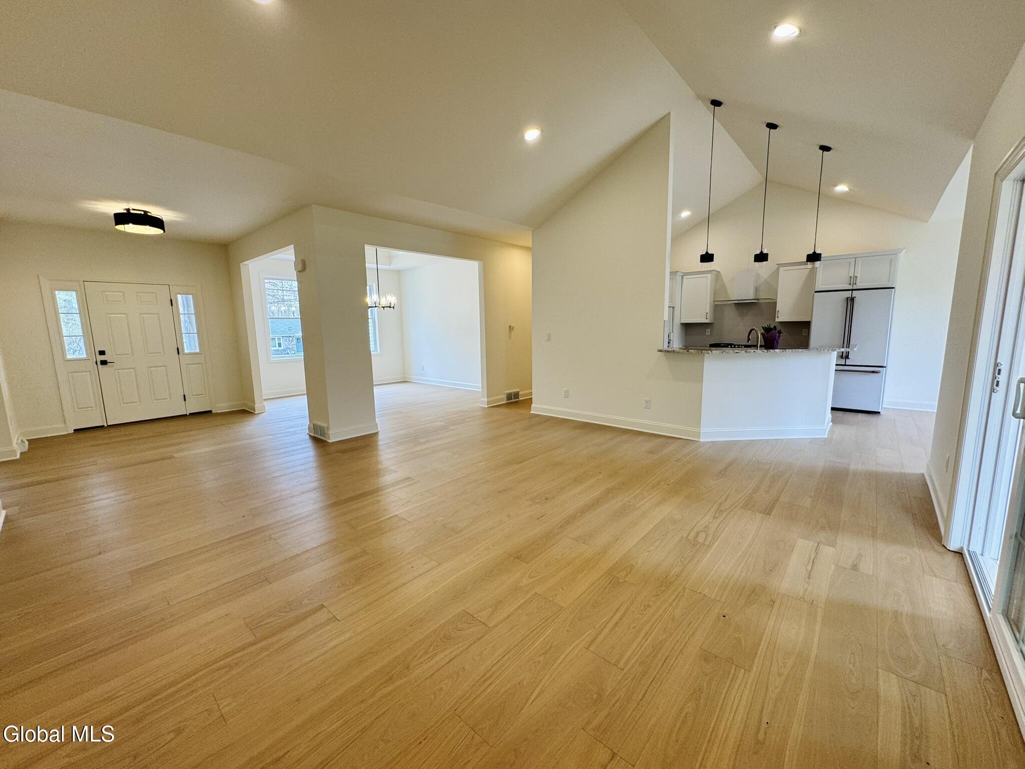 105 Maxwell Road Colonie, NY 12110 - Photo 4 of 19 Living Room/Kitchen