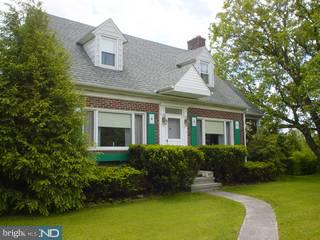 606 Brownsville Road Reading, PA 19608 - Photo 1 of 6