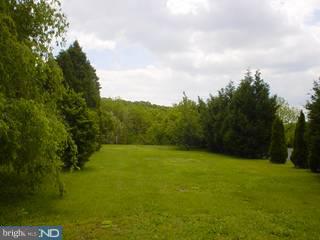 606 Brownsville Road Reading, PA 19608 - Photo 4 of 6