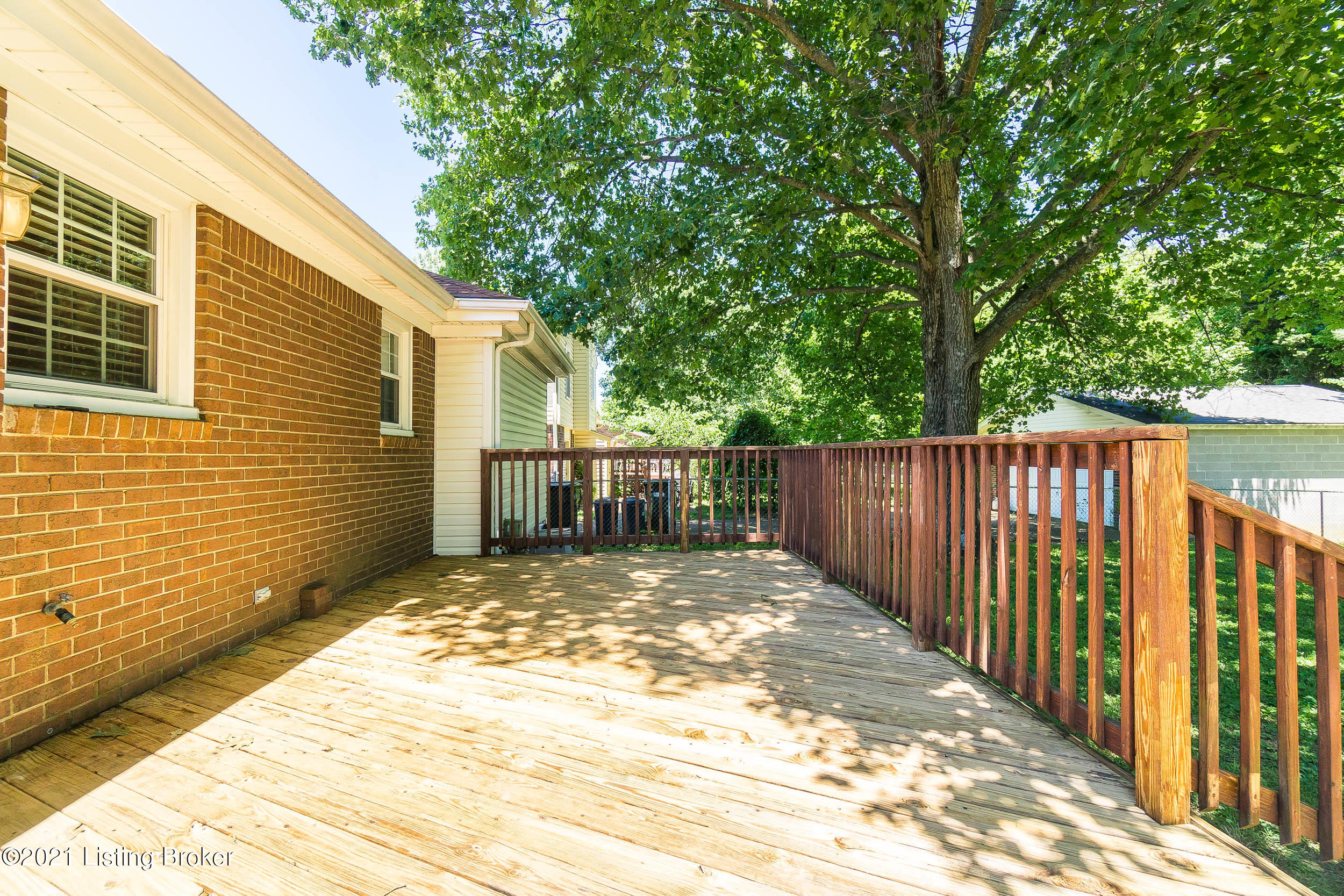 6509 El Rancho Road Louisville, KY 40291 - Photo 12 of 58 6509 El Rancho Rd-12