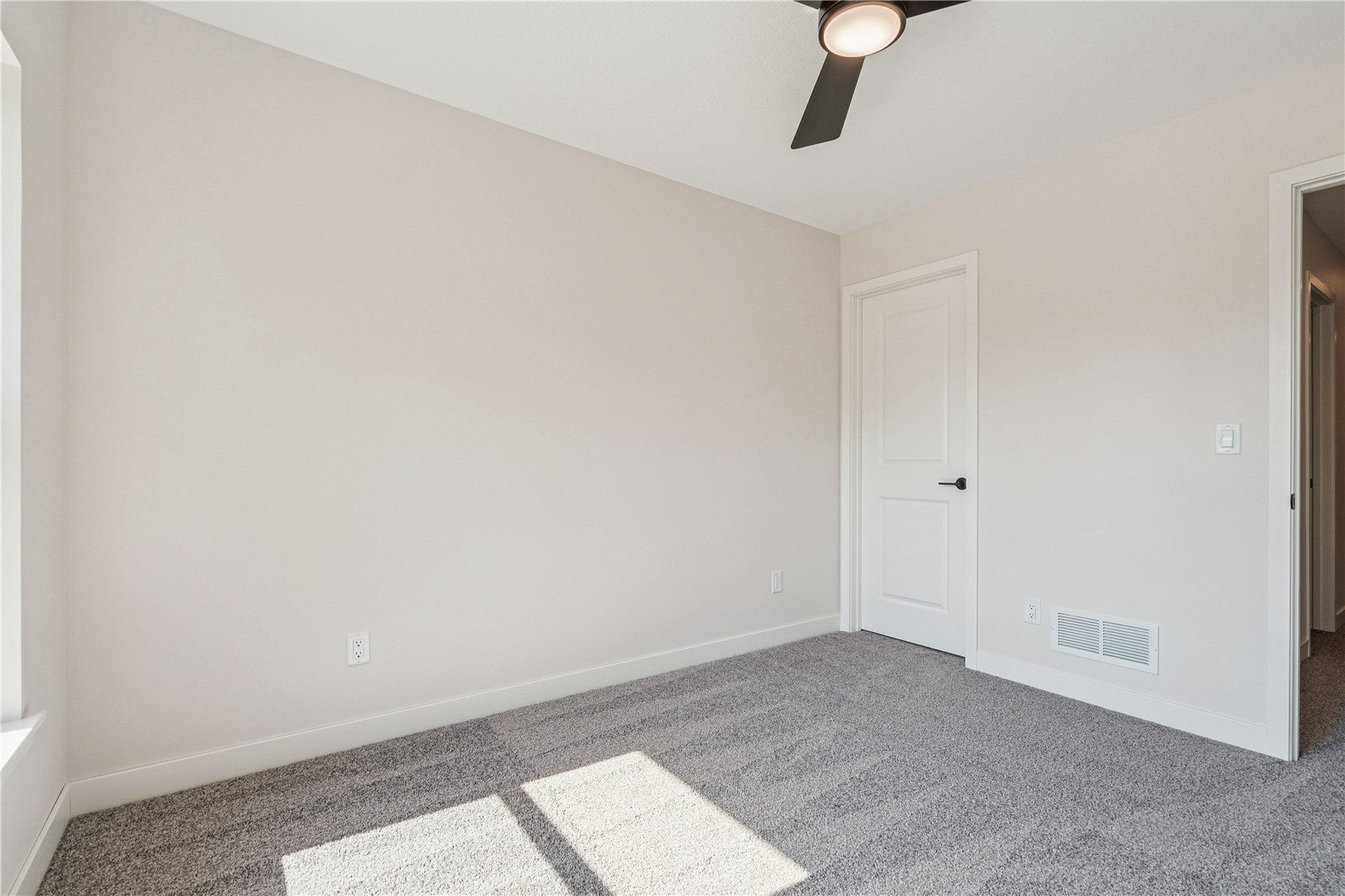 6944 Hackberry Loop Cedar Rapids, IA 52403 - Photo 22 of 31 Gallery Image 22