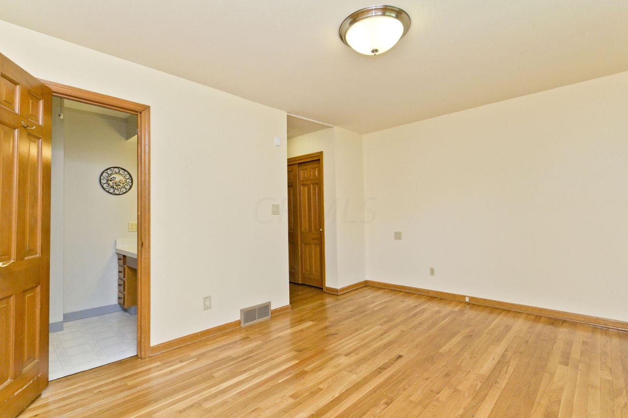6123 Sedgwick Road Columbus, OH 43235 - Photo 12 of 23 Gallery Image 12