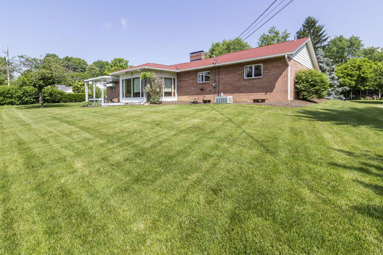 6123 Sedgwick Road Columbus, OH 43235 - Photo 18 of 23 Gallery Image 18