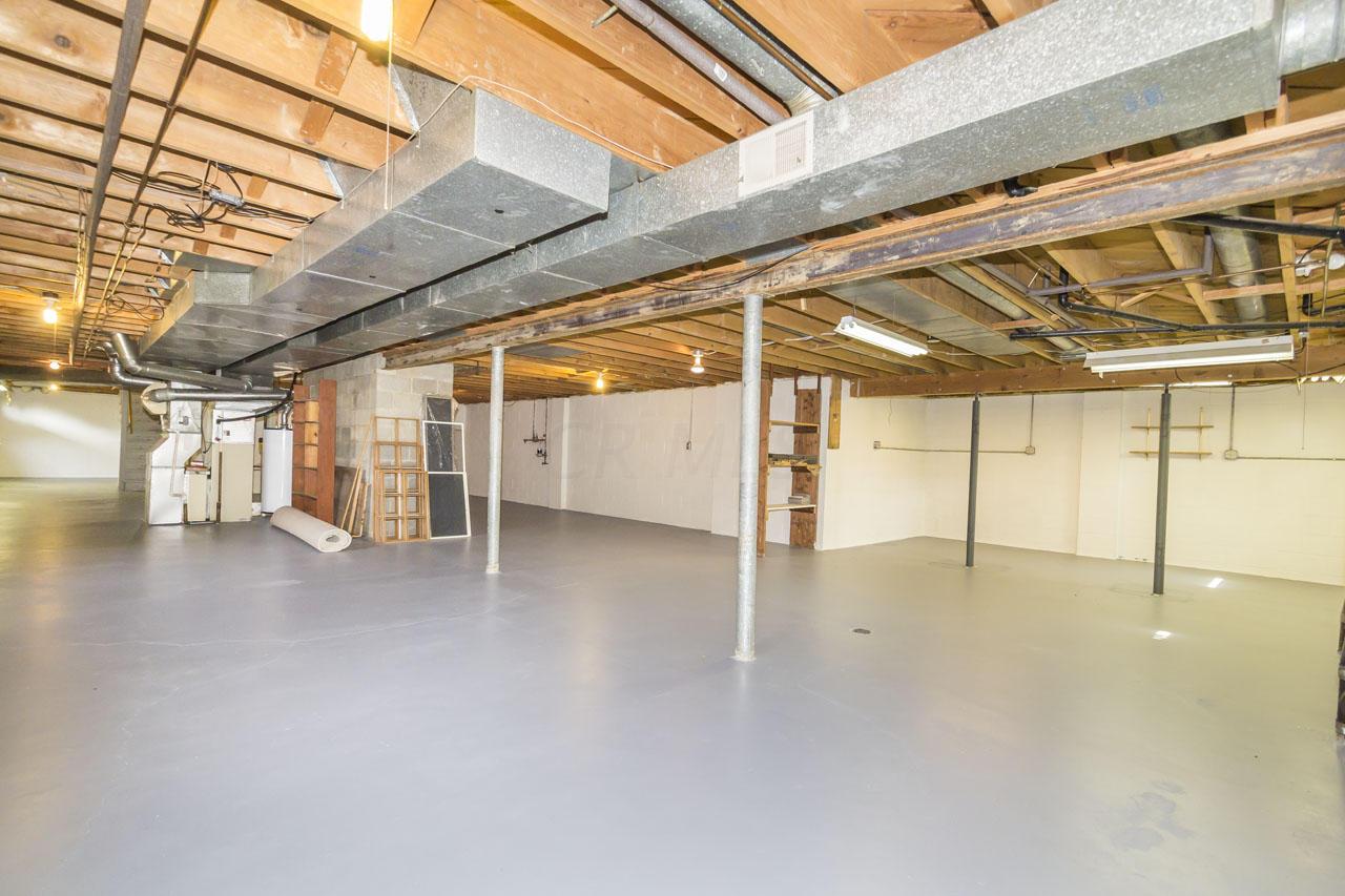 6123 Sedgwick Road Columbus, OH 43235 - Photo 22 of 23 Gallery Image 22