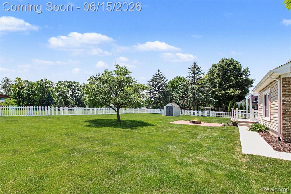 6433 Woodcrest Ridge Clarkston, MI 48346 - Photo 35 of 40