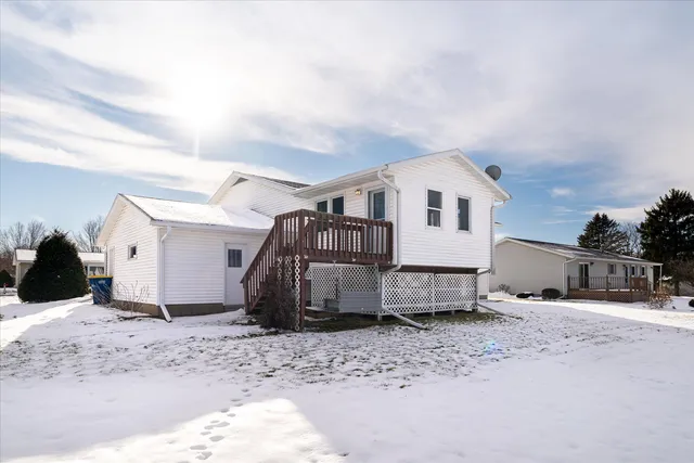 $325,000 | 416 Sherry Lane, Viroqua, WI 54665