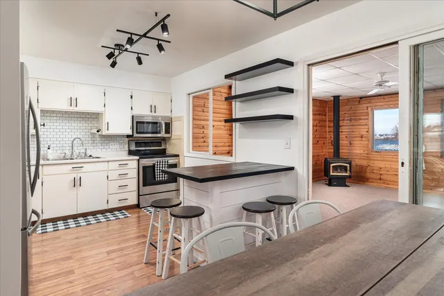 $325,000 | 416 Sherry Lane, Viroqua, WI 54665