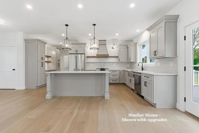 $1,399,950 | 104 R Piscassic Road, Newfields, NH 03856