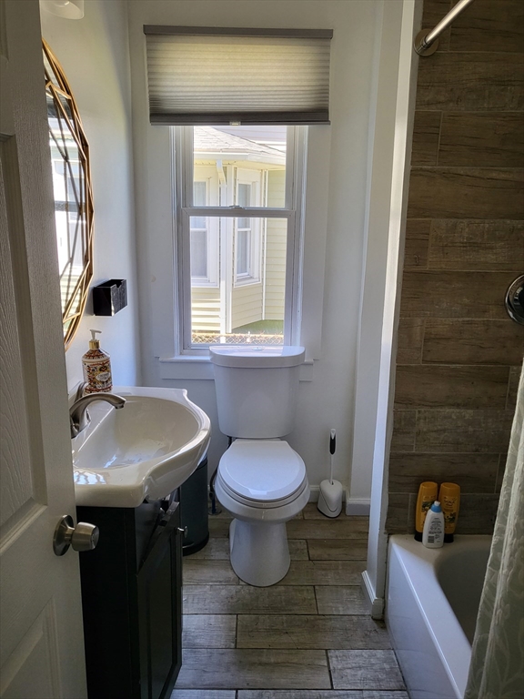 32-34 Santa Barbara Street Springfield, MA 01104 - Photo 14 of 28